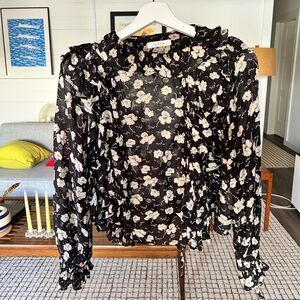 Doen Luca Top in Black Anemone